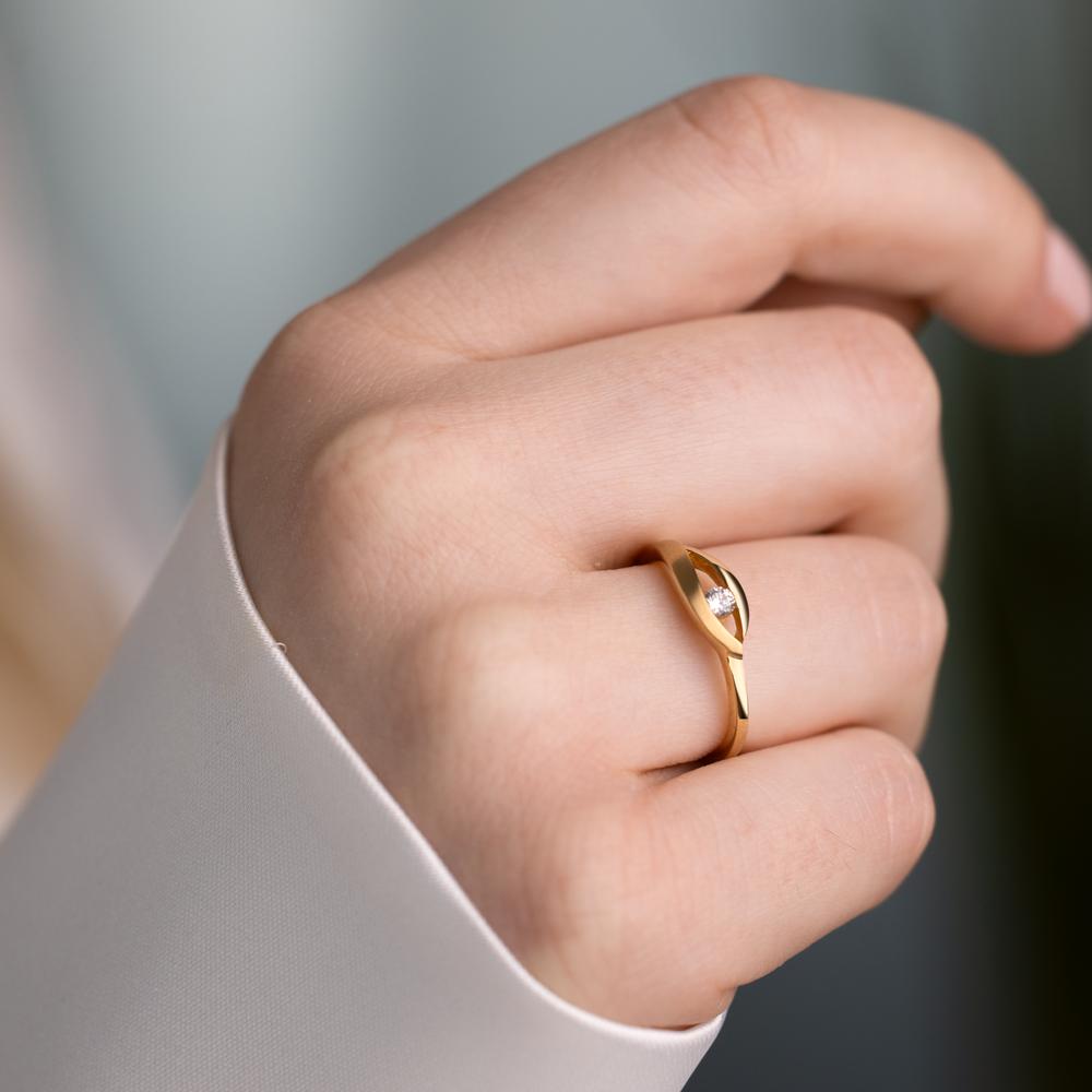 Ring 375/9K geel goud Zirkonia